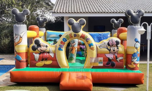 Parque do Mickey para locação